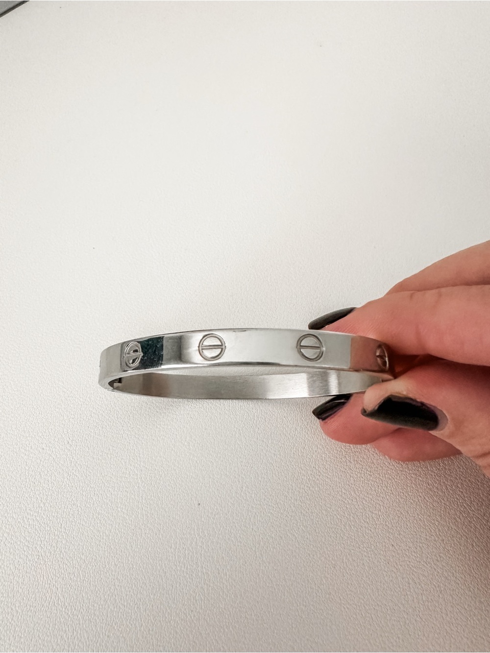 Sterling Silver Screw Motif Bangle Bracelet - Silver